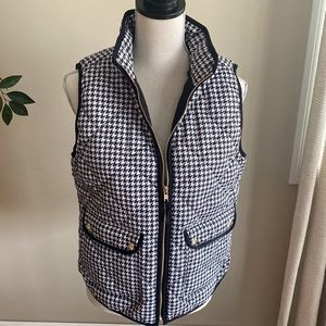 J. Crew Houndstooth Puffer Vest Size Medium